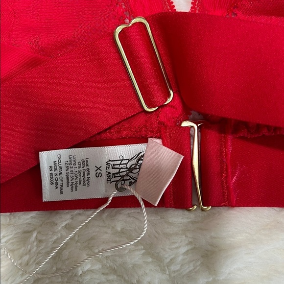 We Are HAH Groupie Bralette Red Lace Size XS NWT - Picture 9 of 10